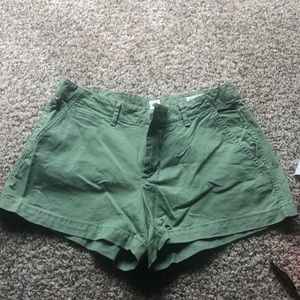 Gap chino shorts
